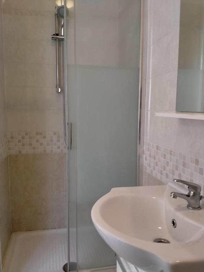 B&B Gardasee Castelnuovo del Garda Bagian luar foto
