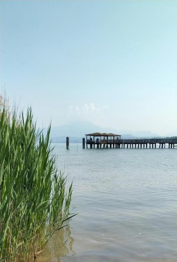 B&B Gardasee Castelnuovo del Garda Bagian luar foto