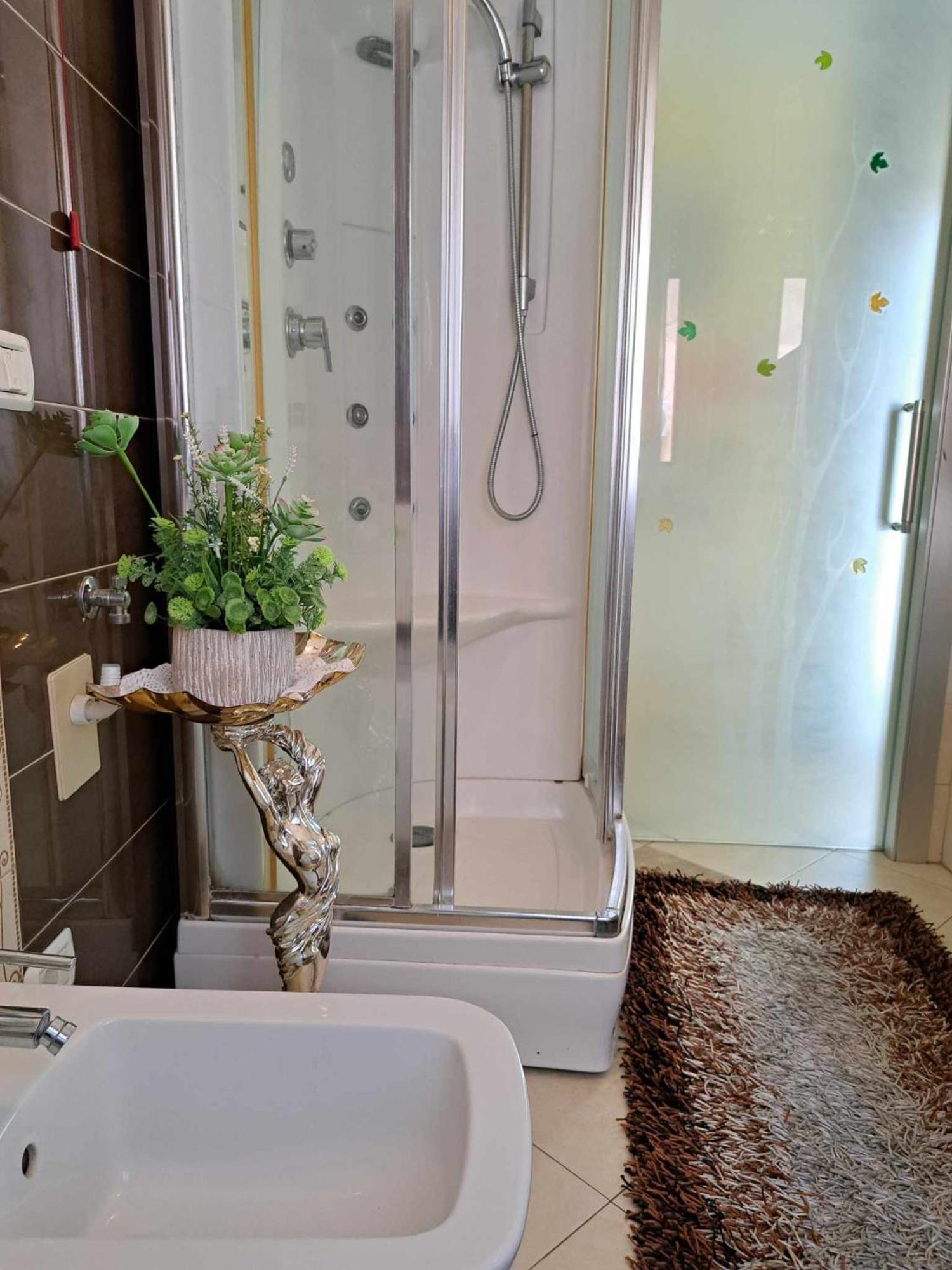 B&B Gardasee Castelnuovo del Garda Bagian luar foto